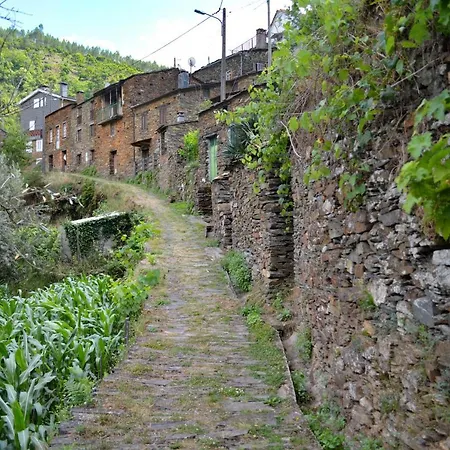 Casa Do Azereiro Шале