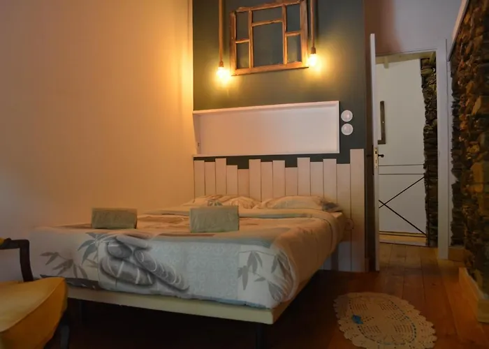 בקתה Casa Do Azereiro