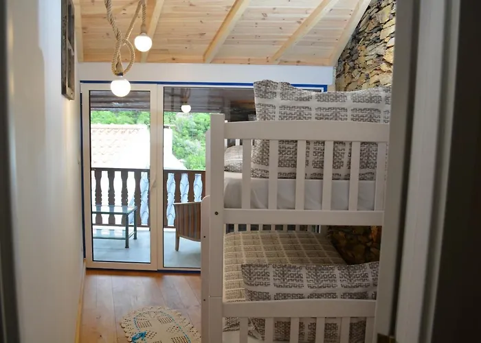 Casa Do Azereiro Chalet *