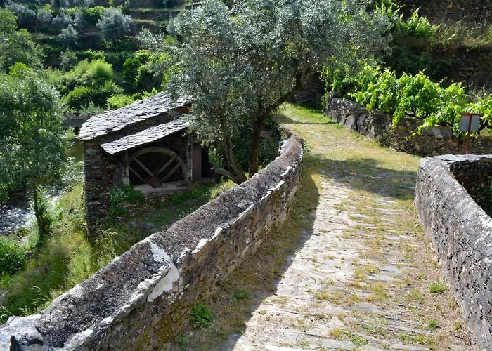 Casa Do Azereiro בקתה