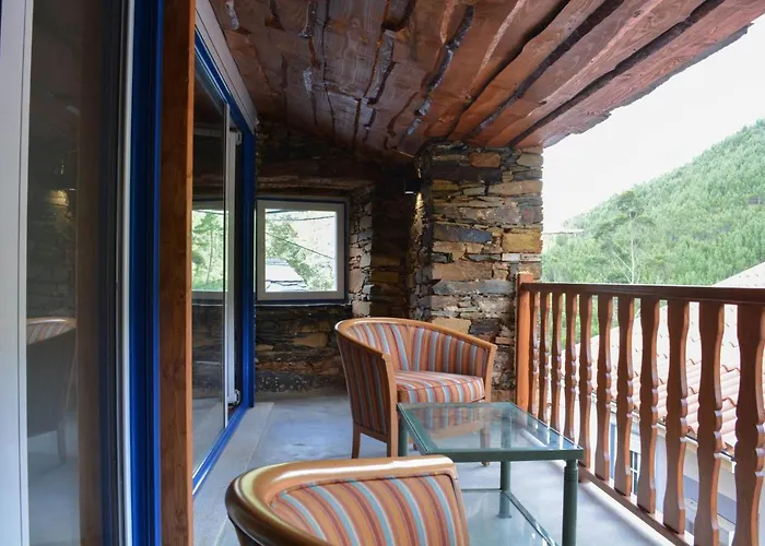 Chalet Casa Do Azereiro *