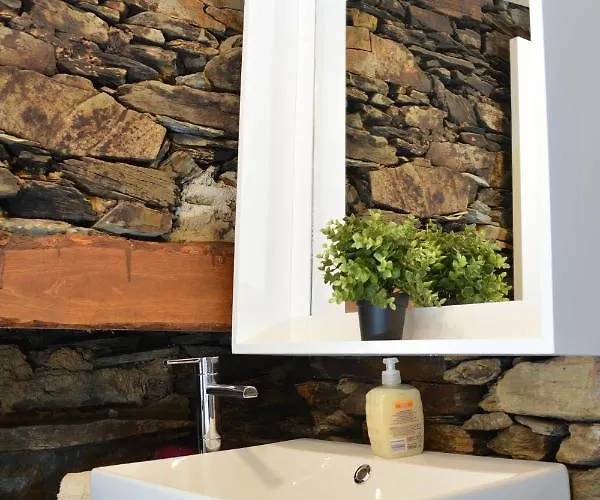 Casa Do Azereiro Casal do Rei (Seia)