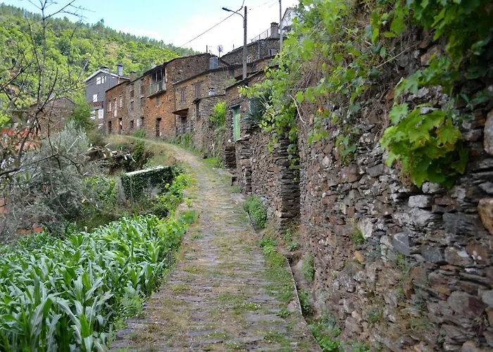 Casa Do Azereiro Chalet